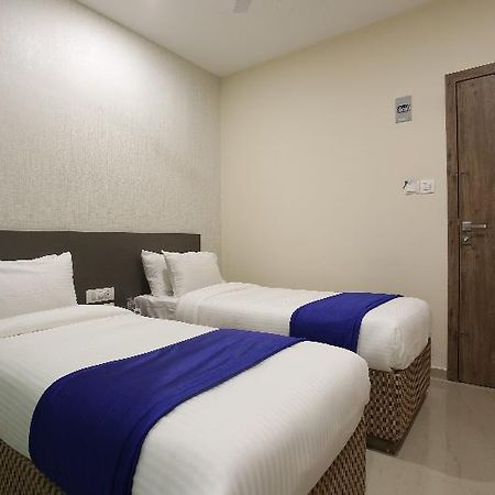 Ocean Suites Hotel Mumbai Eksteriør bilde