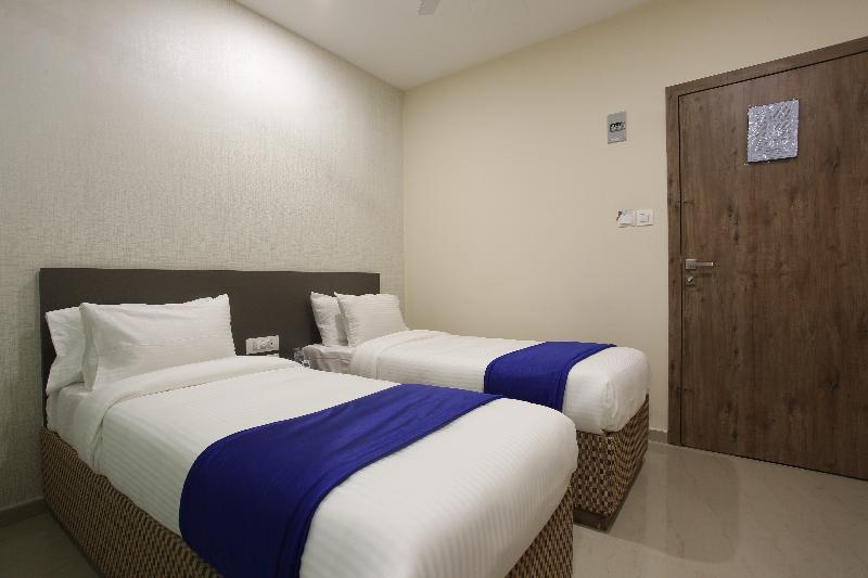 Ocean Suites Hotel Mumbai Eksteriør bilde