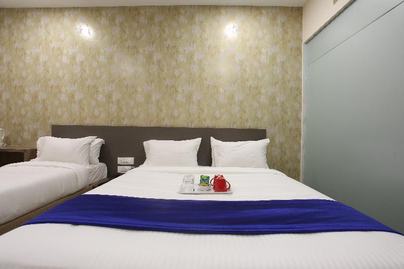 Ocean Suites Hotel Mumbai Eksteriør bilde